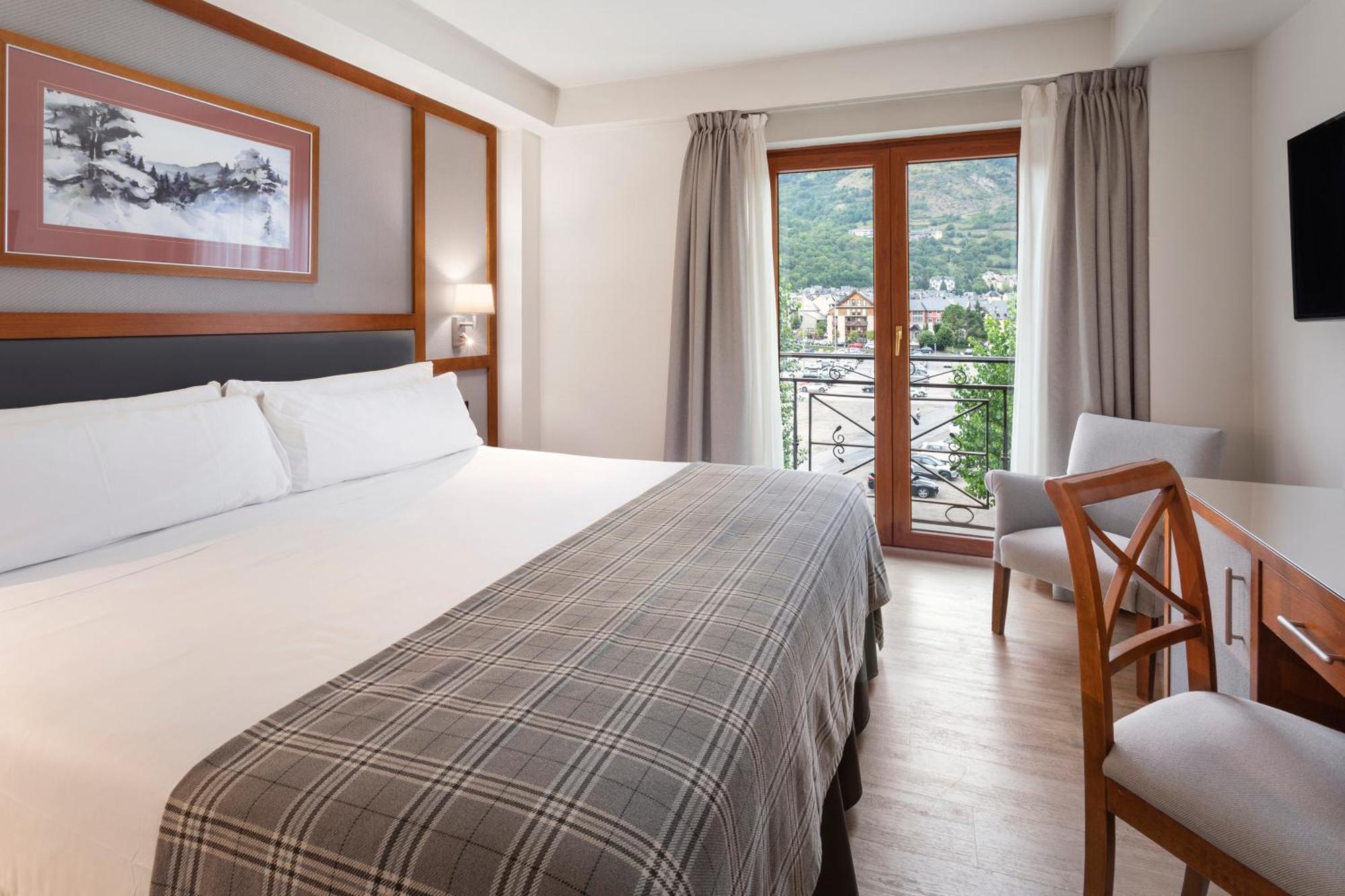 Hotel Vielha Val D'Aran, Affiliated By Melia Екстер'єр фото