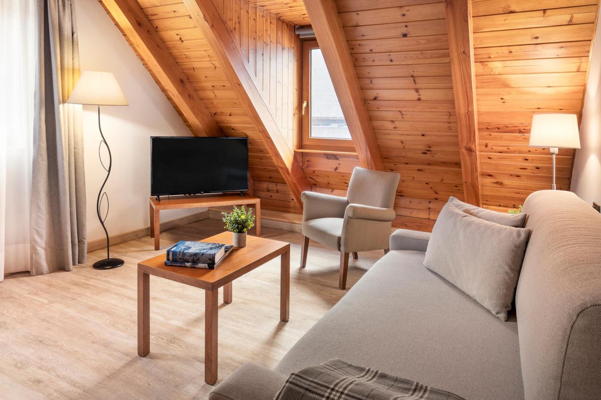 Hotel Vielha Val D'Aran, Affiliated By Melia Екстер'єр фото