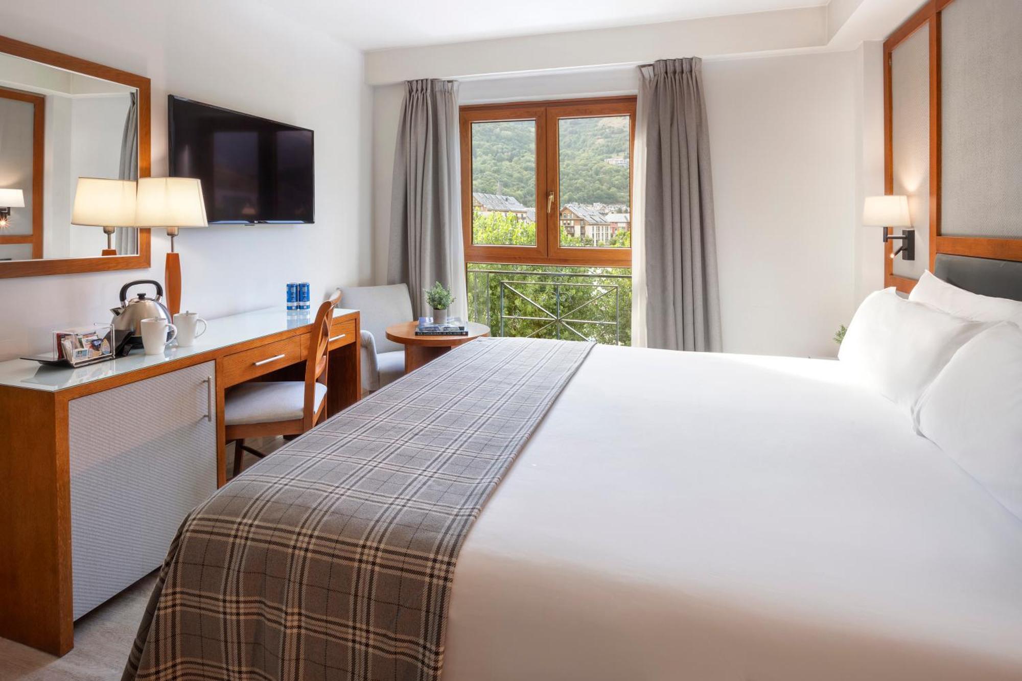 Hotel Vielha Val D'Aran, Affiliated By Melia Екстер'єр фото